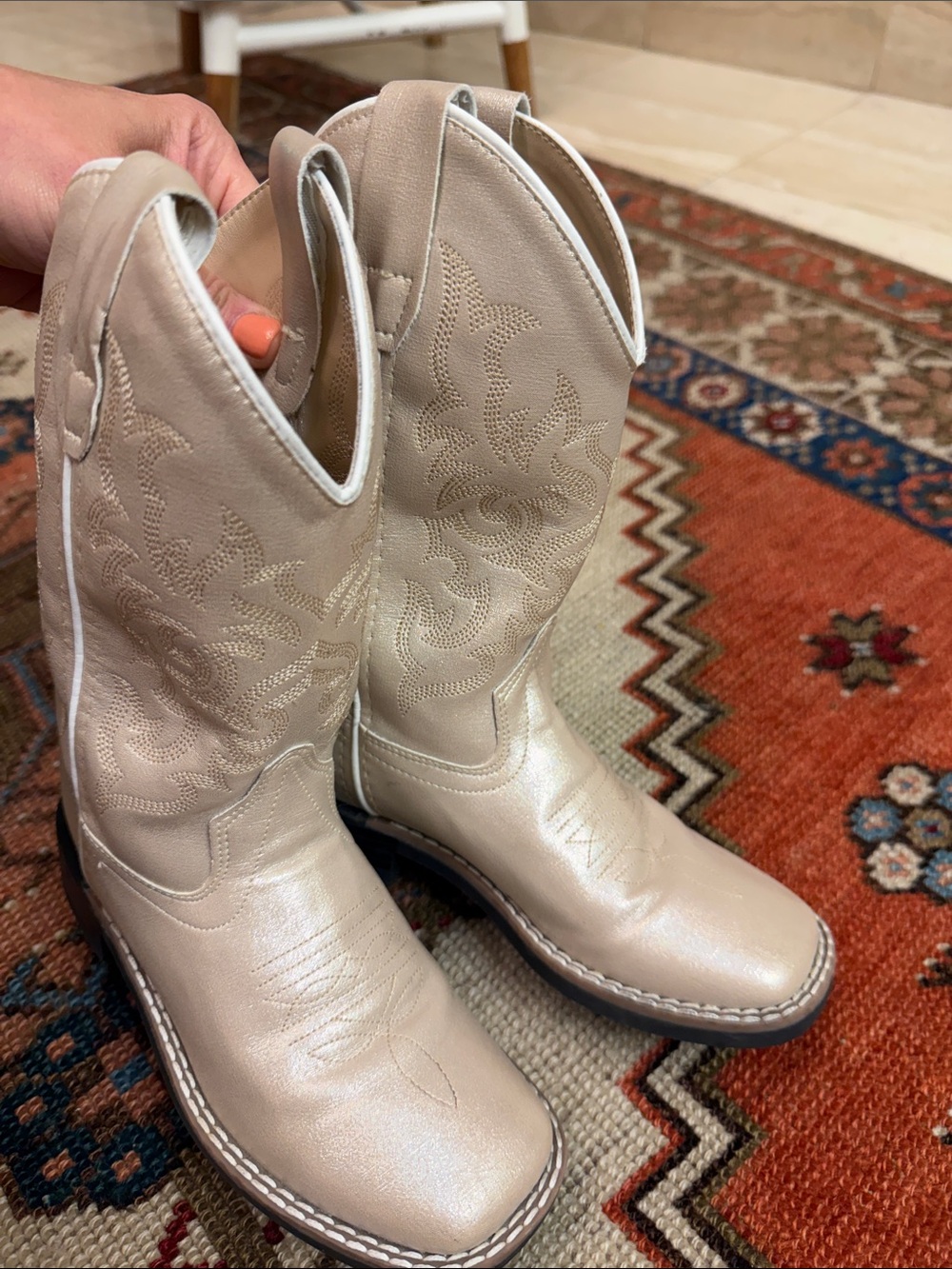 Old West - Girl's Pearl Cream Faux Leather Wide Square Cowboy Boots - Size: 12.5